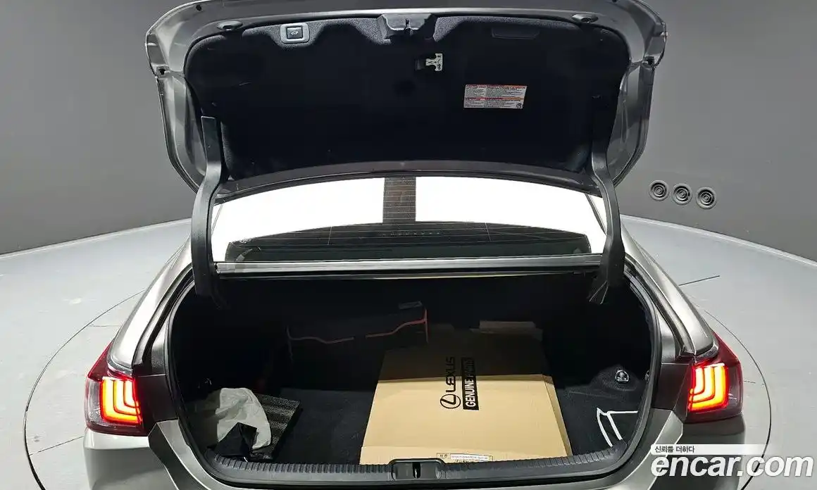 Lexus ES 2025 2.5 Автомат в Москве № 198754, фото 20