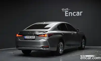 Lexus ES 2025 2.5 Автомат в Москве № 198754, миниатюра 8