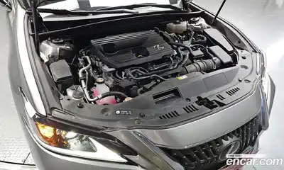 Lexus ES 2025 2.5 Автомат в Москве № 198754, миниатюра 9