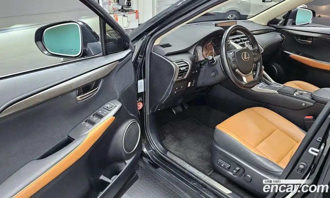 Lexus NX 2020 2.5 Автомат в Москве № 198870, фото 8