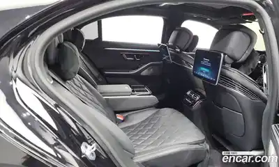 Mercedes-Benz S-Class, 2023