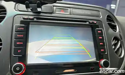 Volkswagen Tiguan 2014 2.0 Автомат в Москве № 205740, миниатюра 5