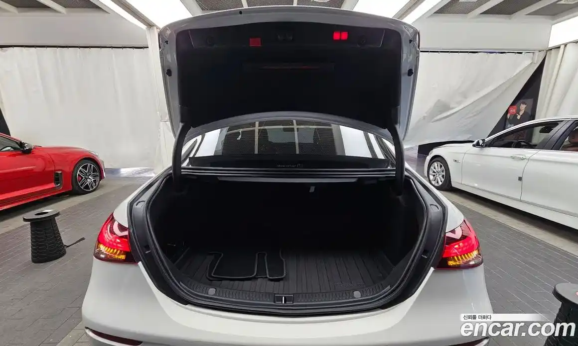 Mercedes-Benz E-Class 2022 1.9 Автомат в Москве № 206347, фото 20