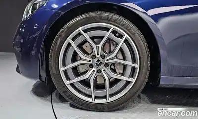 Mercedes-Benz E-Class 2021 1.9 Автомат в Москве № 206400, миниатюра 10