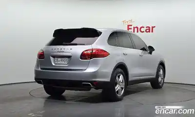 Porsche Cayenne 2014 3.6 Автомат в Москве № 209106, миниатюра 4
