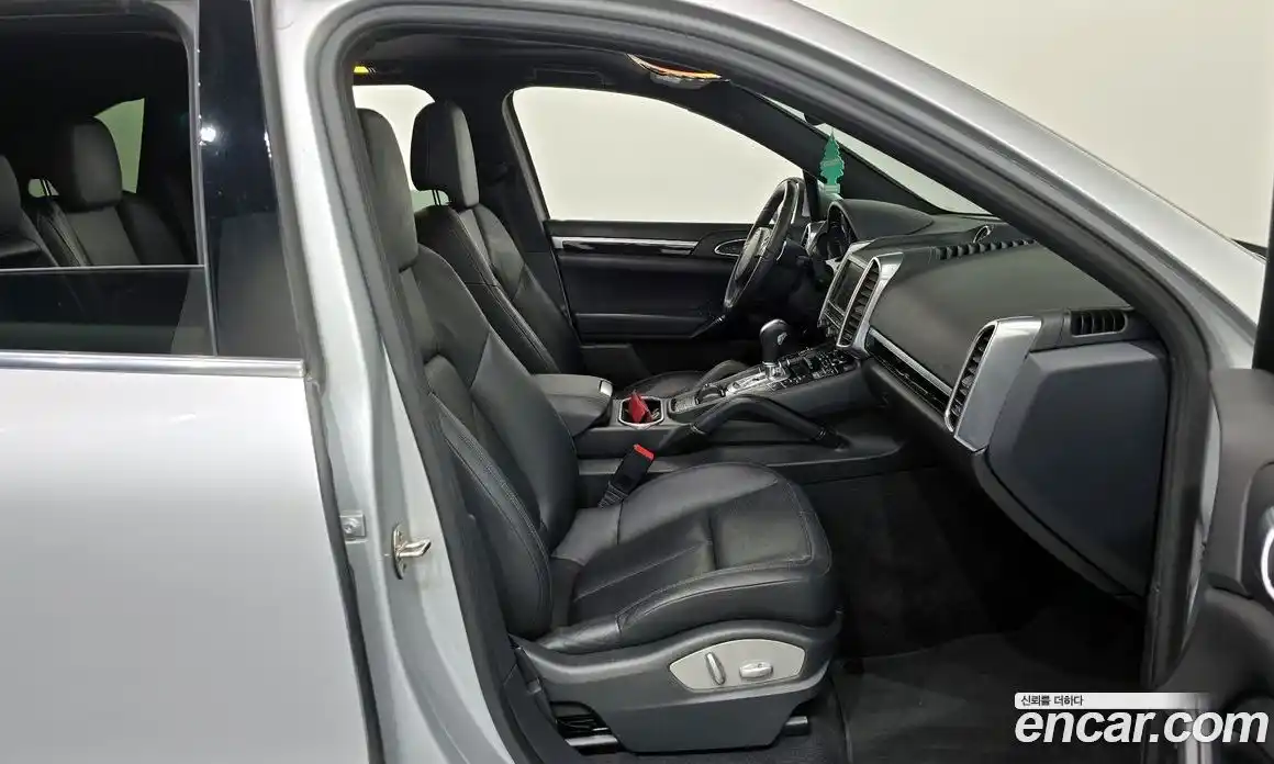 Porsche Cayenne 2014 3.6 Автомат в Москве № 209106, фото 6