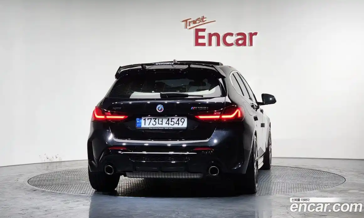 BMW 1-Series 2023 2.0 Автомат в Москве № 209496, фото 9