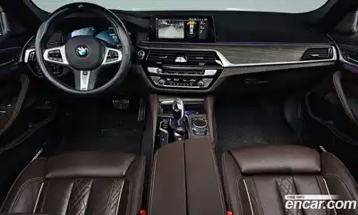 BMW 5-Series 2020 2.0 Автомат в Москве № 210727, миниатюра 3