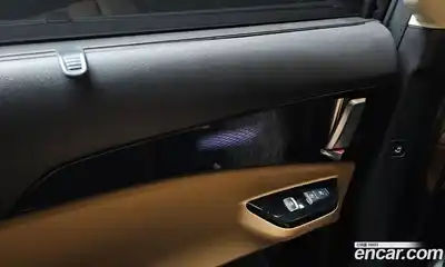 Kia Canival 2023 3.5 Автомат в Москве № 21220, миниатюра 7