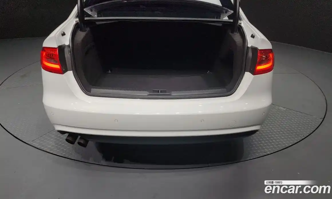 Audi A4 2013 2.0 Автомат в Москве № 212535, фото 14