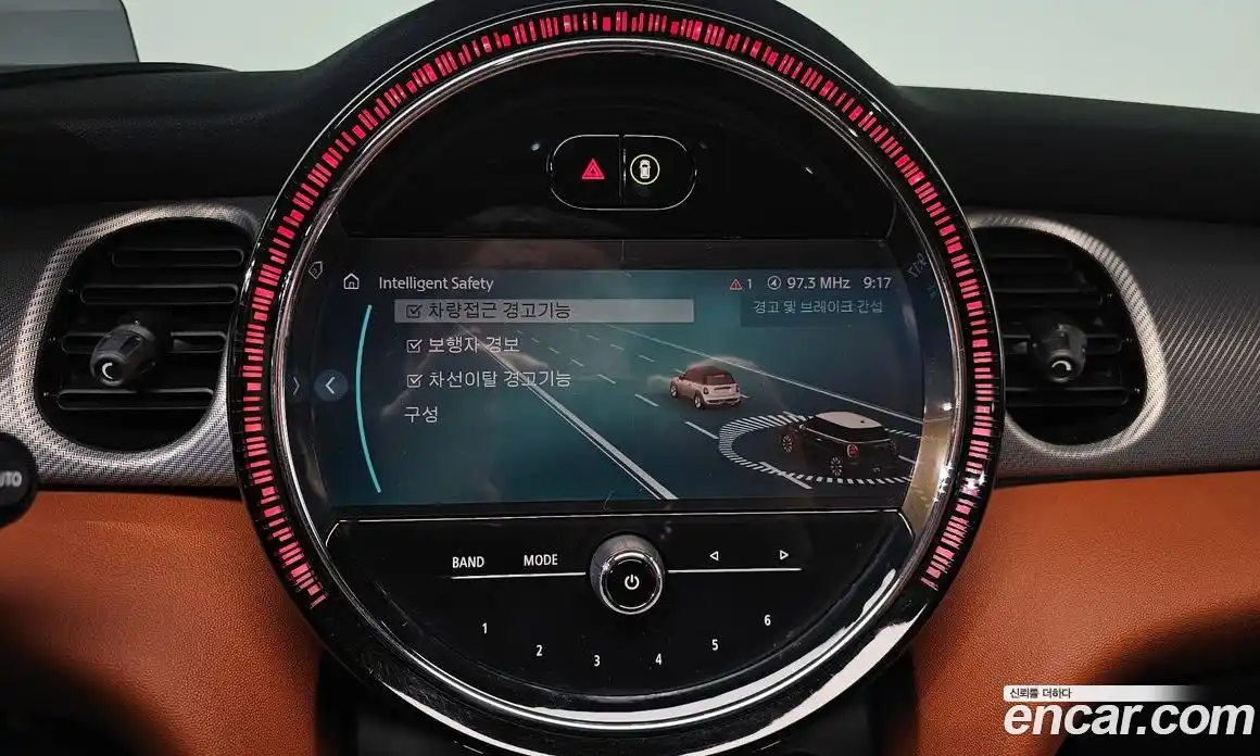 Mini Cooper 2022 1.5 Автомат в Москве № 214112, фото 20