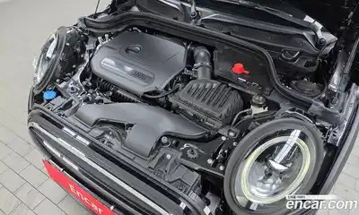 Mini Cooper 2024 1.5 Автомат в Москве № 214149, миниатюра 2