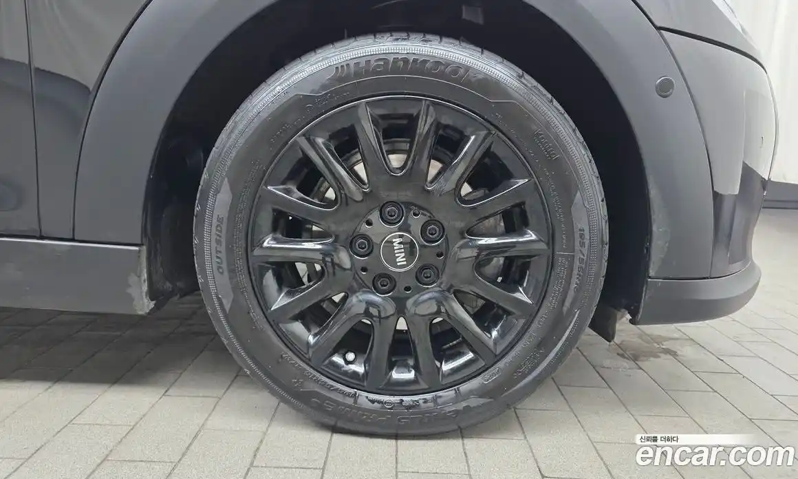 Mini Cooper 2024 1.5 Автомат в Москве № 214149, фото 6