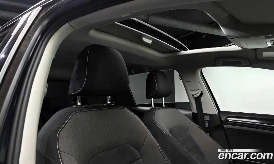 Volkswagen Golf 2015 2.0 Автомат в Москве № 215335, фото 5