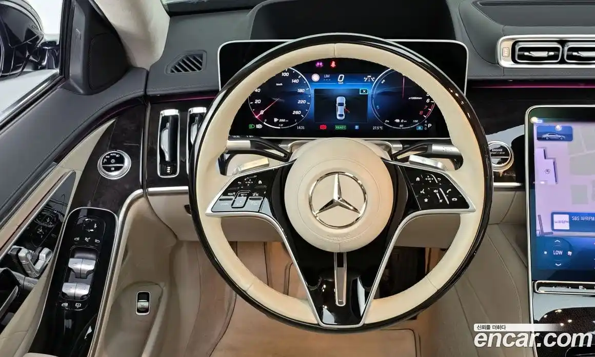 Mercedes-Benz S-Class 2023 3.0 Автомат в Москве № 221235, фото 19