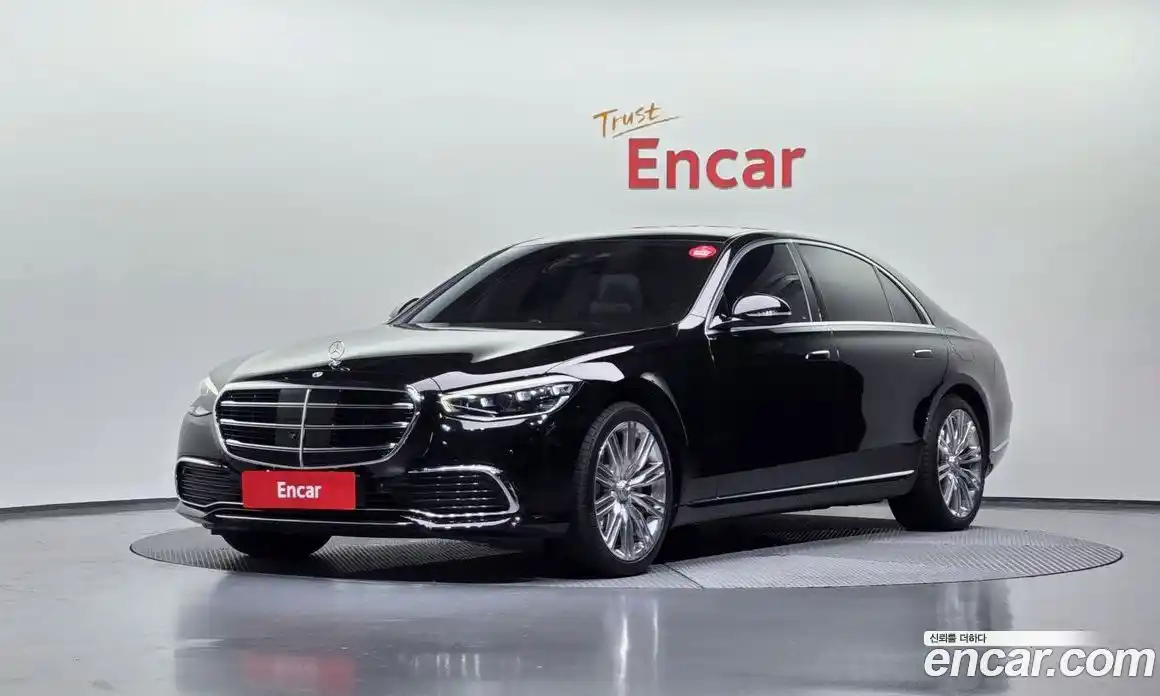 Mercedes-Benz S-Class 2023 3.0 Автомат в Москве № 221235, фото 5