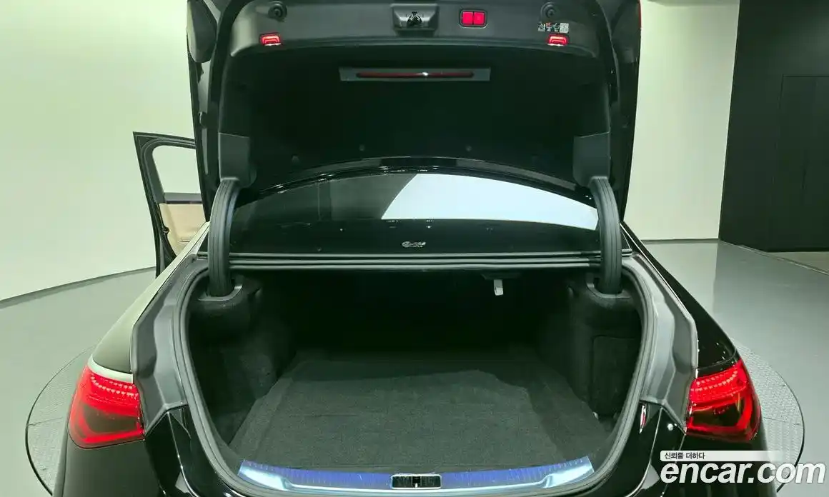 Mercedes-Benz S-Class 2023 3.0 Автомат в Москве № 221235, фото 6