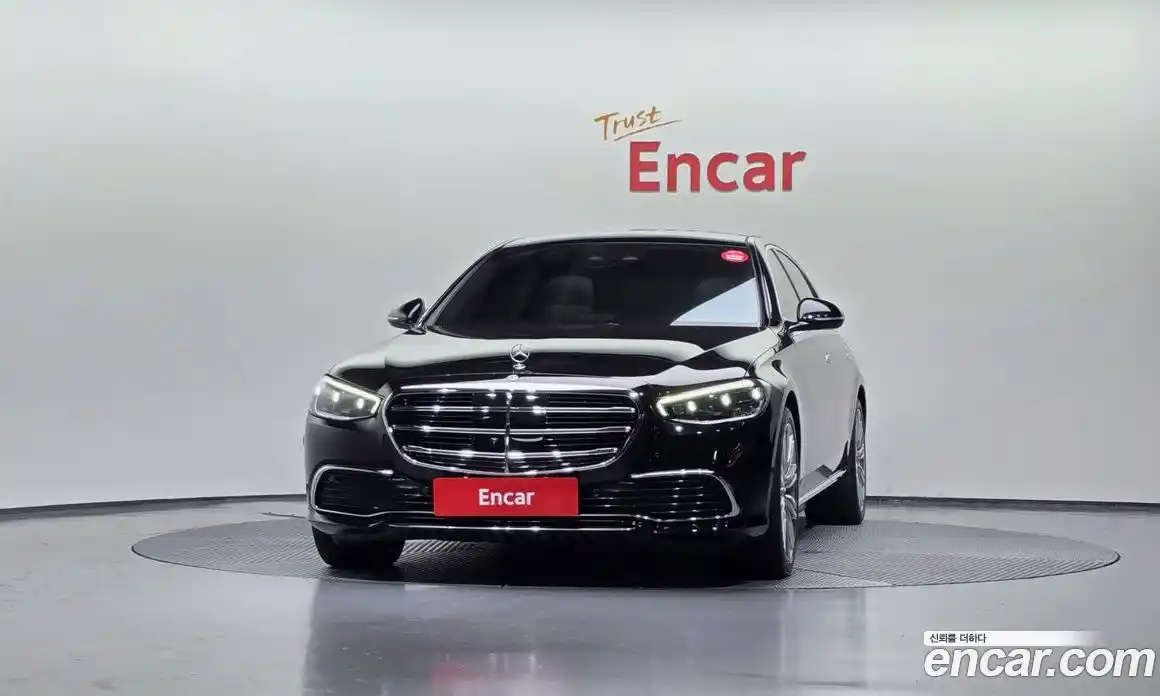 Mercedes-Benz S-Class 2023 3.0 Автомат в Москве № 221235, фото 9