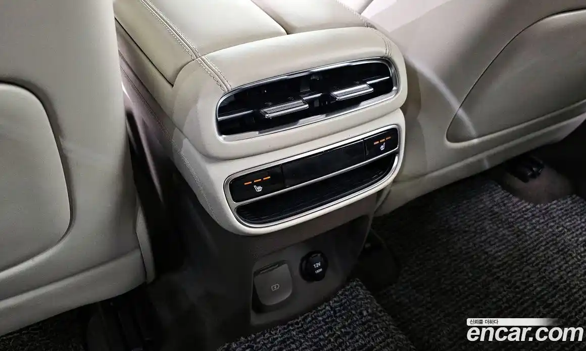 Genesis GV80 2020 2.5 Автомат в Москве № 223489, фото 15