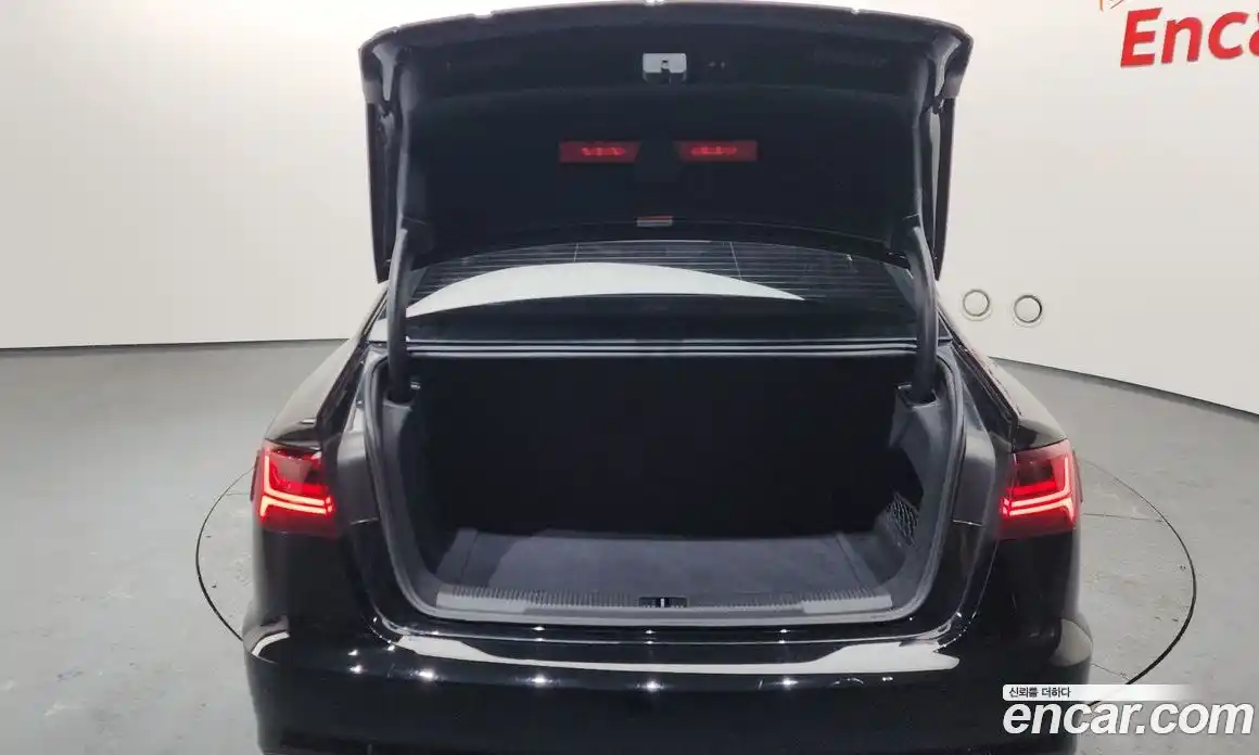 Audi A6 2018 2.0 Автомат в Москве № 223578, фото 15