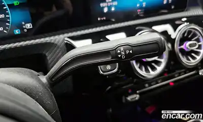 Mercedes-Benz A-Class 2020 2.0 Автомат в Москве № 225450, миниатюра 2