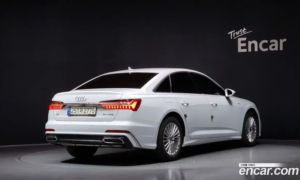 Audi A6 2021 2.0 Автомат в Москве № 229677, фото 20