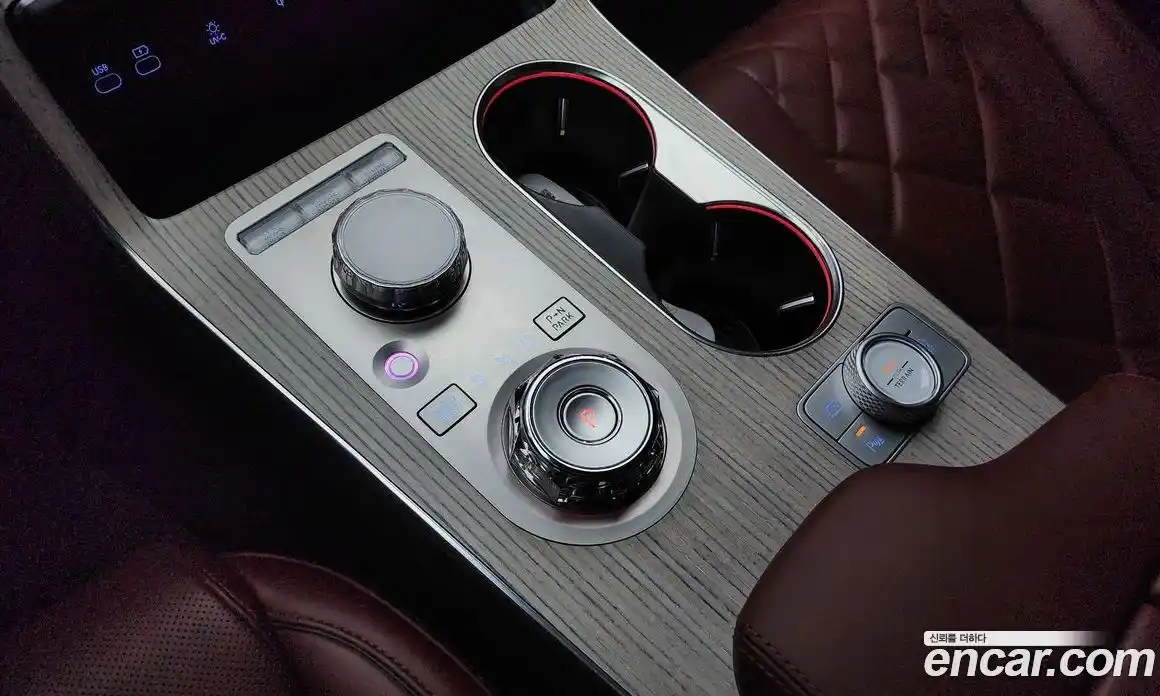 Genesis GV80 2024 2.5 Автомат в Москве № 23031, фото 16