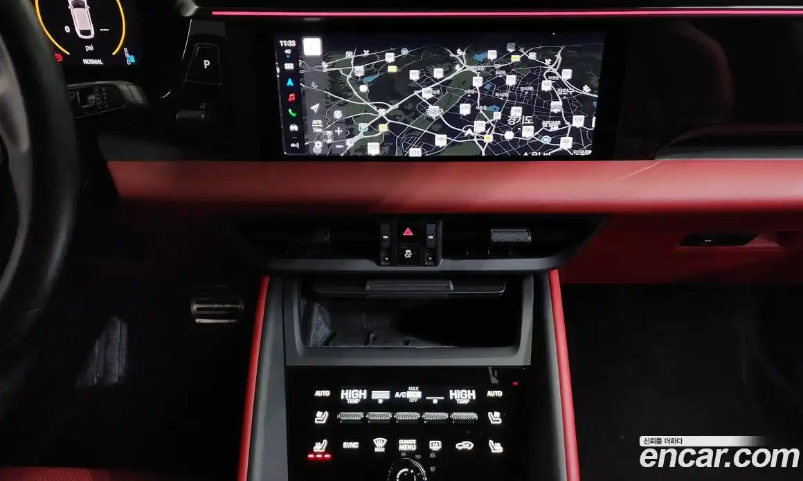 Porsche Macan 2025 0.2 Автомат в Москве № 230915, фото 16