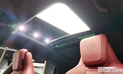 Porsche Macan 2025 0.2 Автомат в Москве № 230915, миниатюра 10