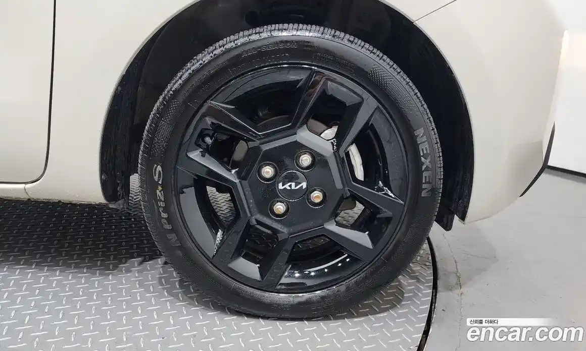 Kia Ray 2024 1.0 Автомат в Москве № 242657, фото 14