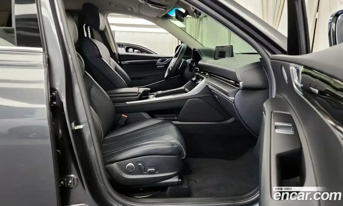 Genesis GV80 2022 2.5 Автомат в Москве № 25401, фото 11