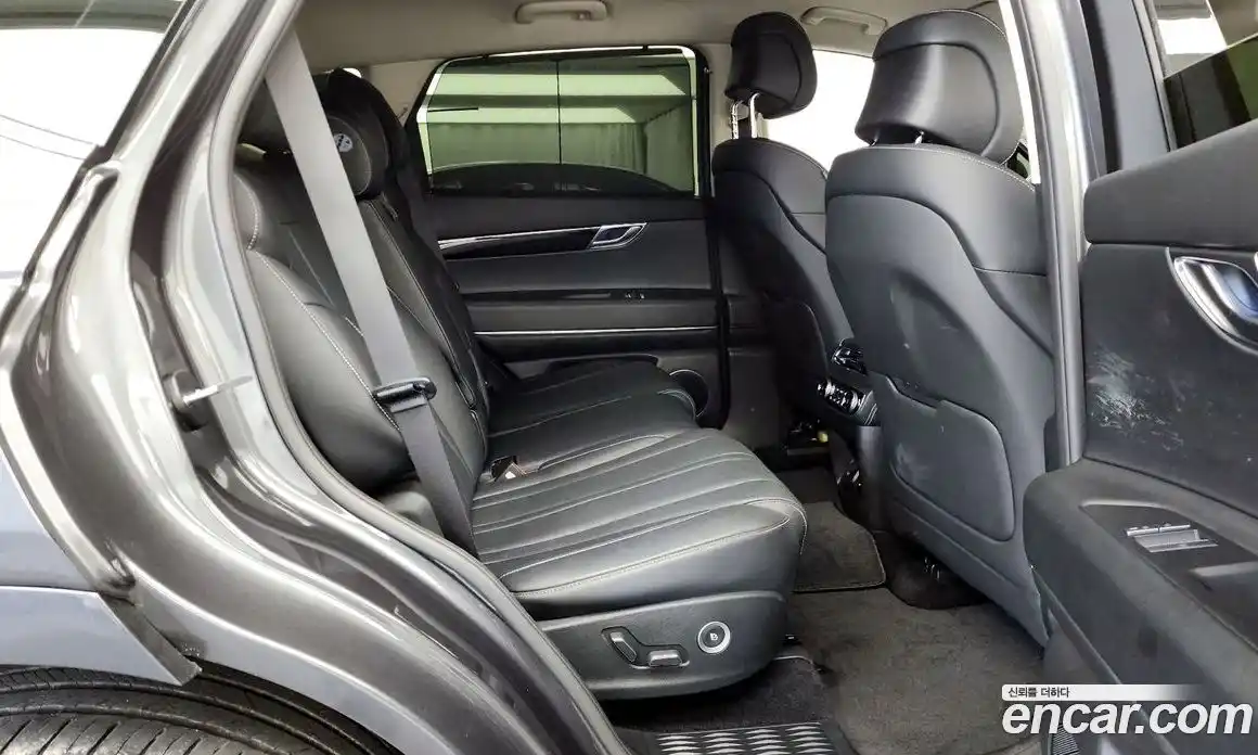 Genesis GV80 2022 2.5 Автомат в Москве № 25401, фото 8