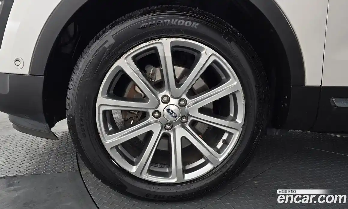 Ford Explorer 2016 2.3 Автомат в Москве № 255623, фото 5