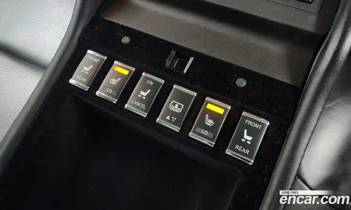 Infiniti M 2011 3.7 Автомат в Москве № 256165, фото 13