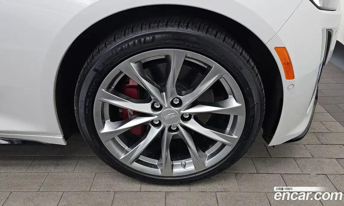 Cadillac CT5 2023 2.0 Автомат в Москве № 256371, фото 13