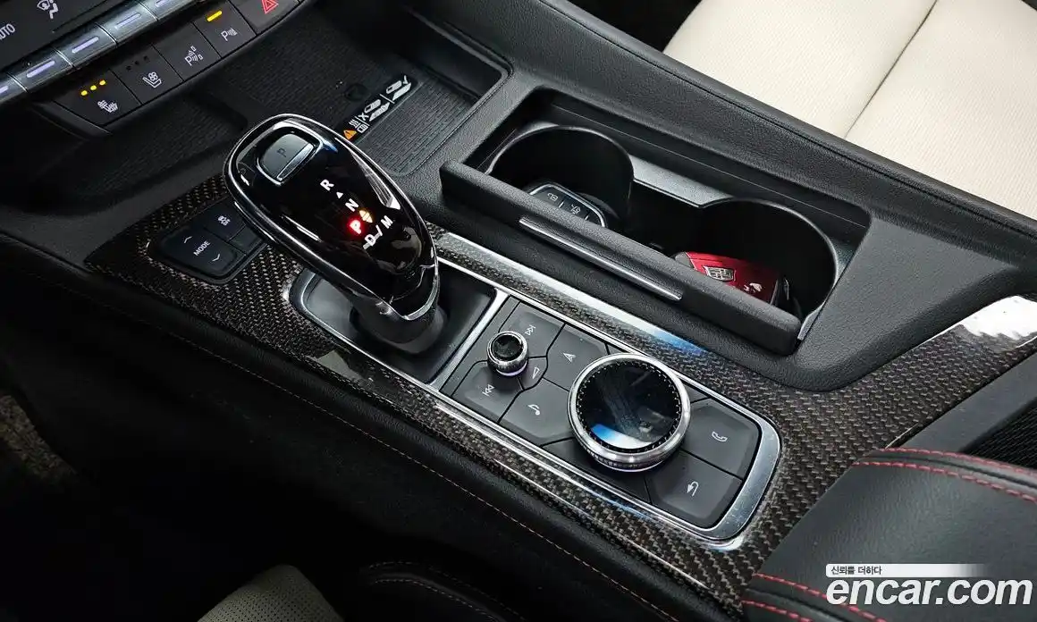 Cadillac CT5 2023 2.0 Автомат в Москве № 256371, фото 20