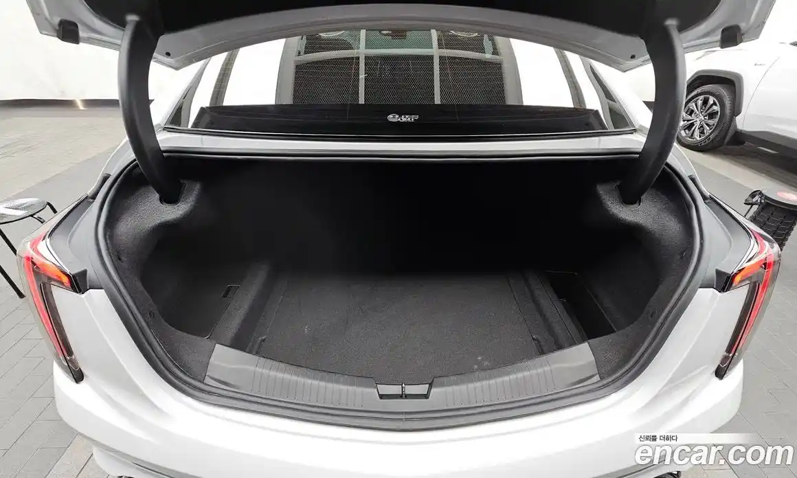 Cadillac CT5 2023 2.0 Автомат в Москве № 256371, фото 6