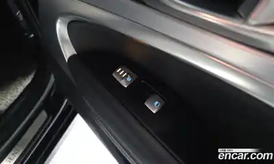 Genesis G70 2018 2.0 Автомат в Москве № 259882, миниатюра 10