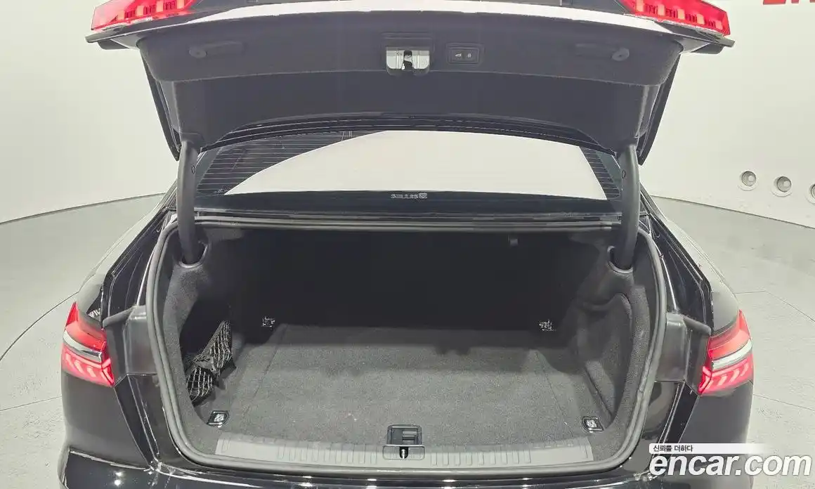 Audi A6 2021 2.0 Автомат в Москве № 267977, фото 11