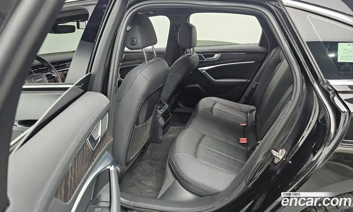 Audi A6 2021 2.0 Автомат в Москве № 267977, фото 9