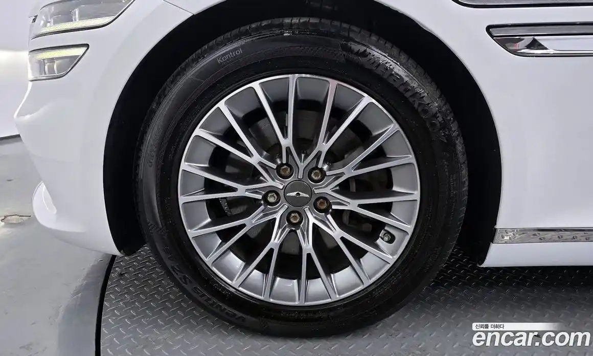 Genesis G80 2022 2.5 Автомат в Москве № 27174, фото 19