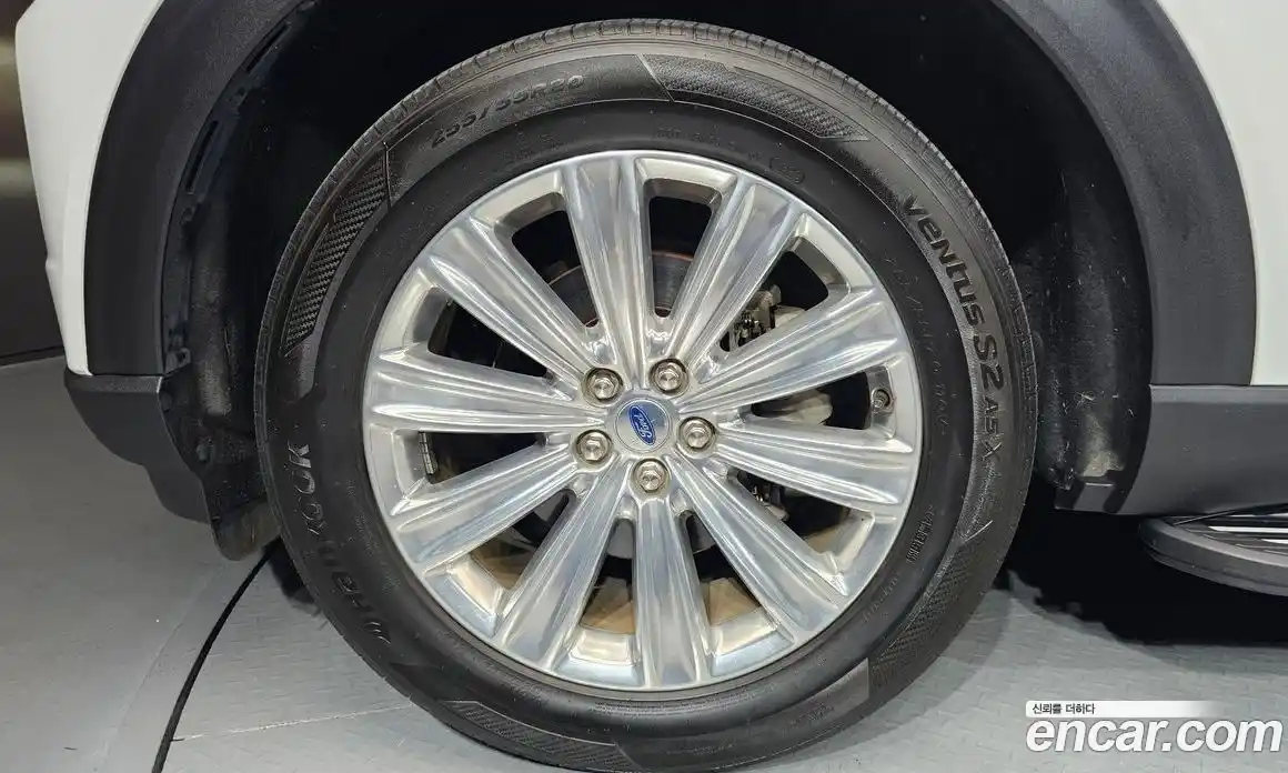 Ford Explorer 2020 2.3 Автомат в Москве № 273408, фото 10