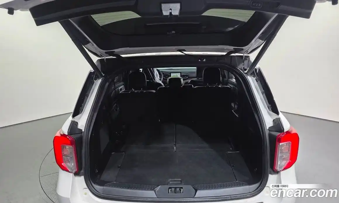 Ford Explorer 2020 2.3 Автомат в Москве № 273460, фото 15