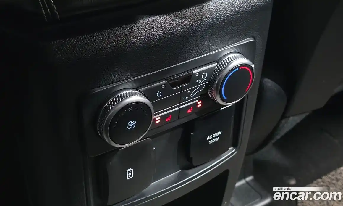 Ford Explorer 2020 2.3 Автомат в Москве № 273460, фото 7