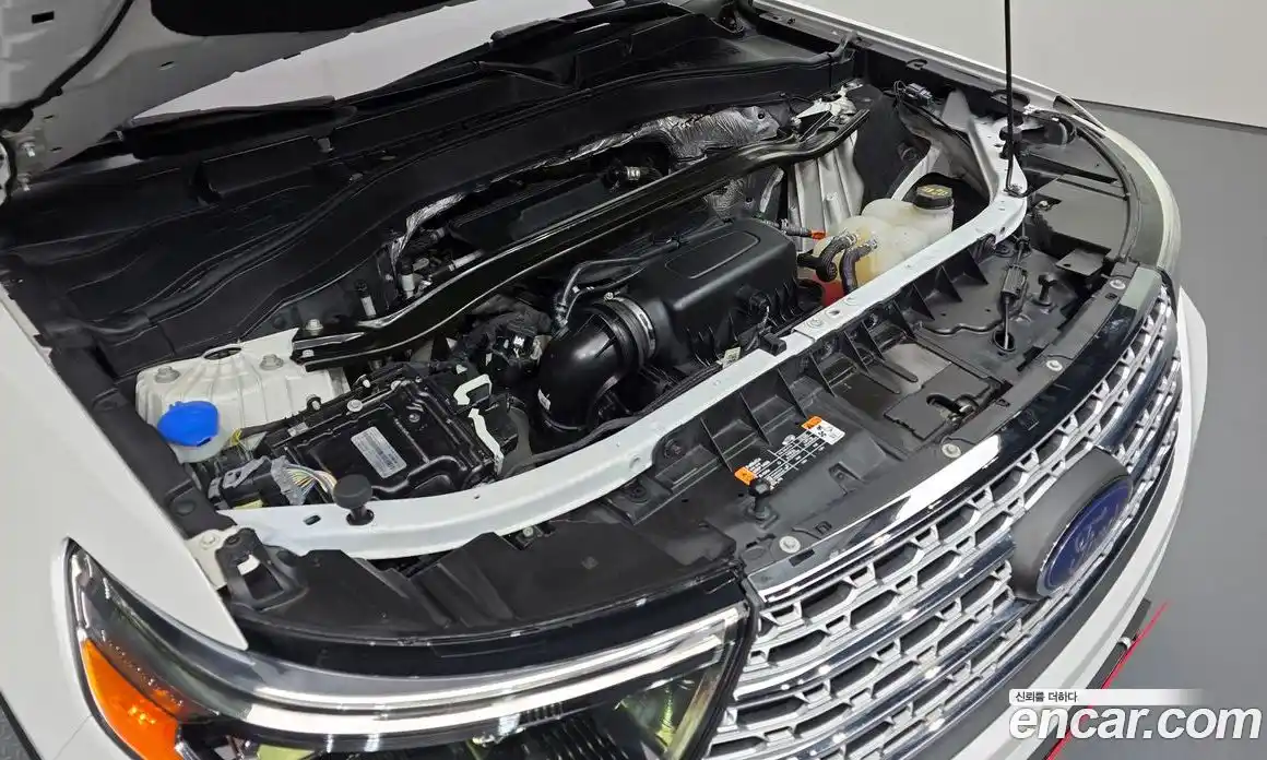 Ford Explorer 2020 2.3 Автомат в Москве № 273460, фото 10