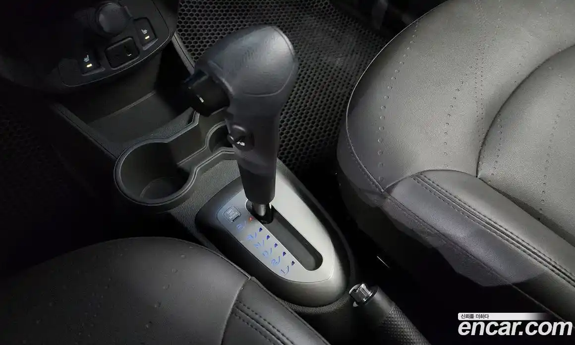 Chevrolet Spark 2014 1.0 Автомат в Москве № 27674, фото 16