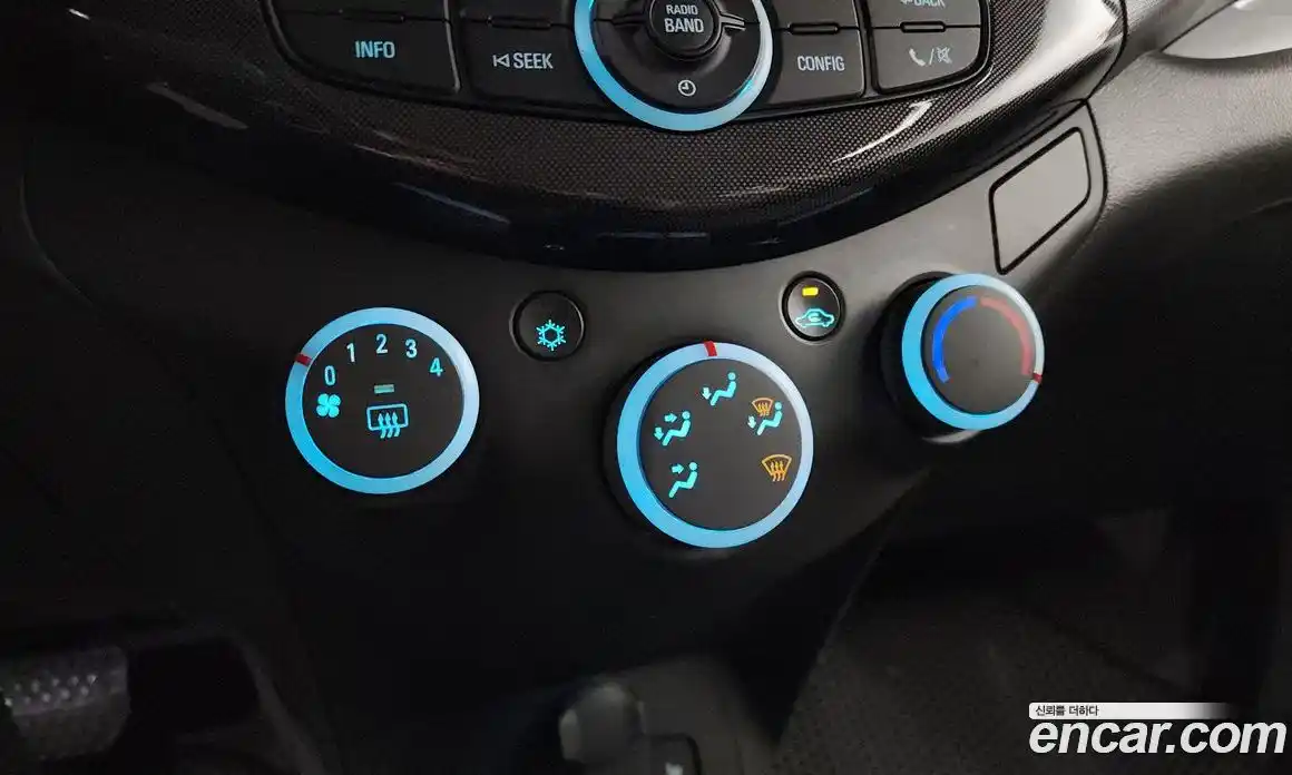 Chevrolet Spark 2014 1.0 Автомат в Москве № 27674, фото 6