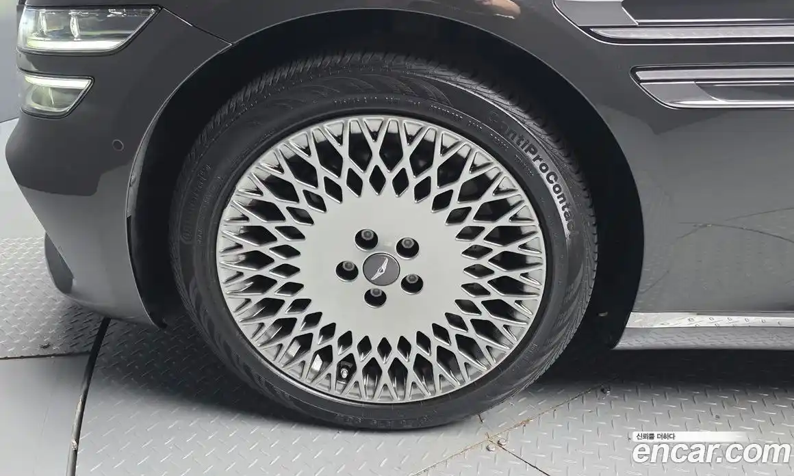 Genesis G80 2023 2.5 Автомат в Москве № 27768, фото 13