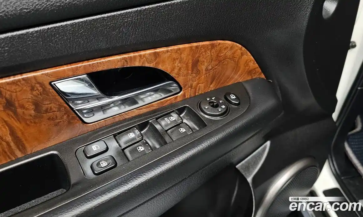 SsangYong Rexton 2016 2.2 Автомат в Москве № 28016, фото 14