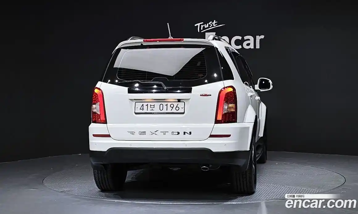 SsangYong Rexton 2016 2.2 Автомат в Москве № 28016, фото 20